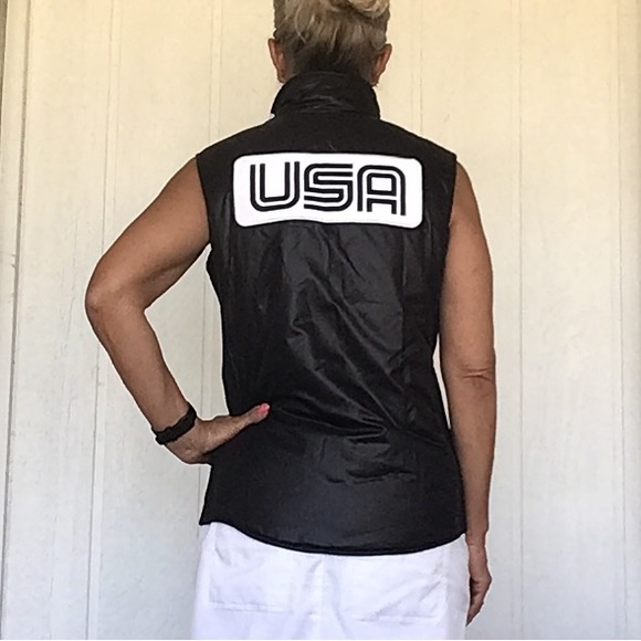 ROOTS PUFFER VEST  2006 OLYMPIC VEST SIZE MEDIUM - Picture 5 of 16